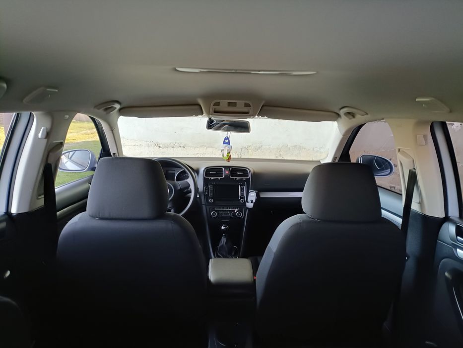 Volkswagen Golf 2011 р. 1.6TDI