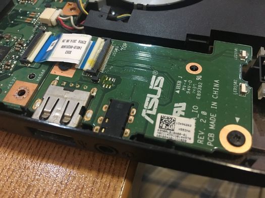 Peças para Portátil ASUS F553MA - ecrã-bat-dissipador-wifi-etc