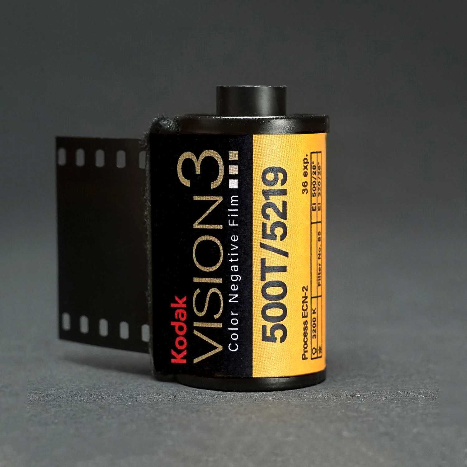 Фотоплівка Kodak Vision3 500T / 125 iso / протермінована