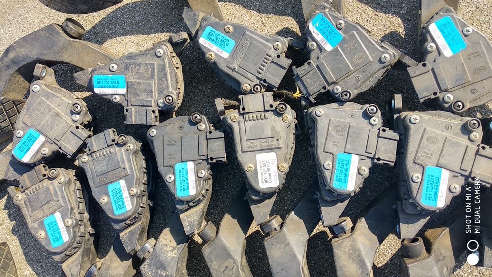 Педаль газа Audi a6c5 8D1723523F 8D1721523J 8D1723523M 8D1723523G