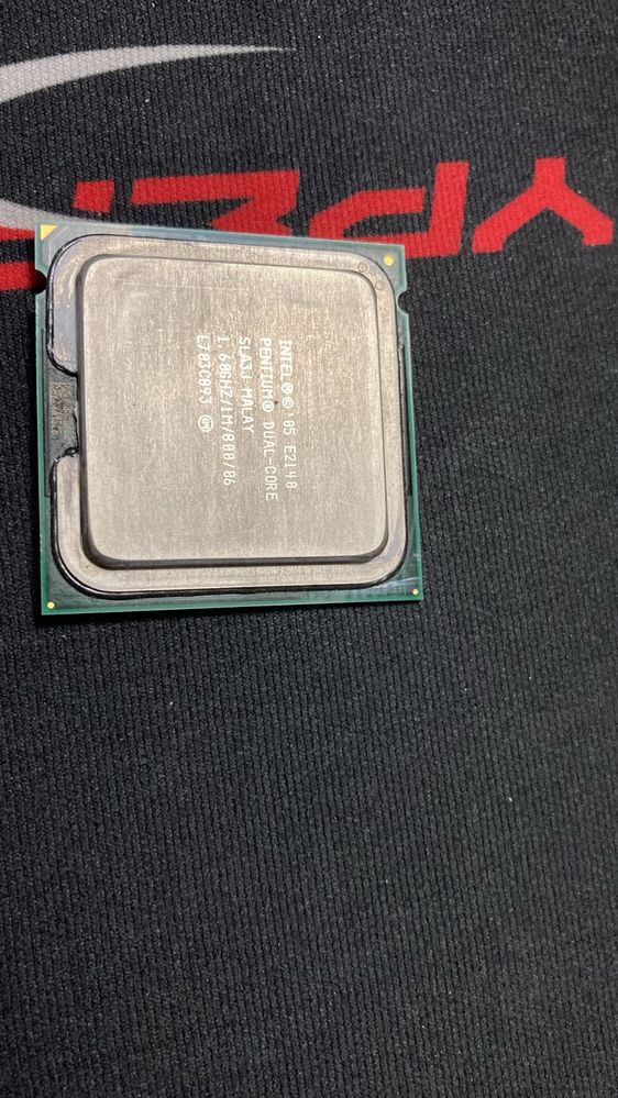 Процессор Intel Pentium dual-core E2140+2 планки ddr2 512Mb+кулер