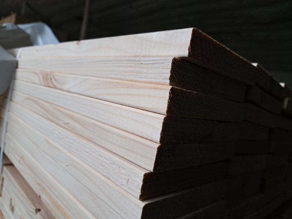 Deska strugana klasa S4S świerk skand. 18x95x4200 18x145