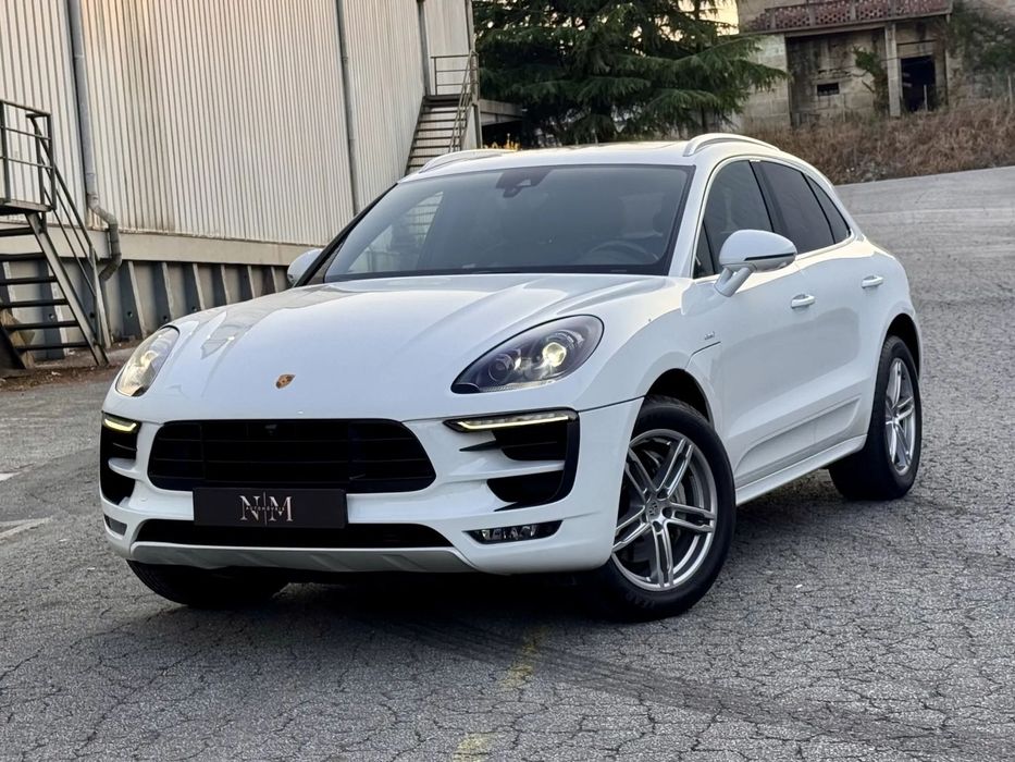 Porsche Macan S
