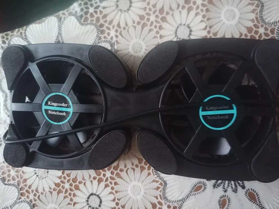 Дуже компактний охолоджувач ноутбука - Кулер ICE COOREL Foldable