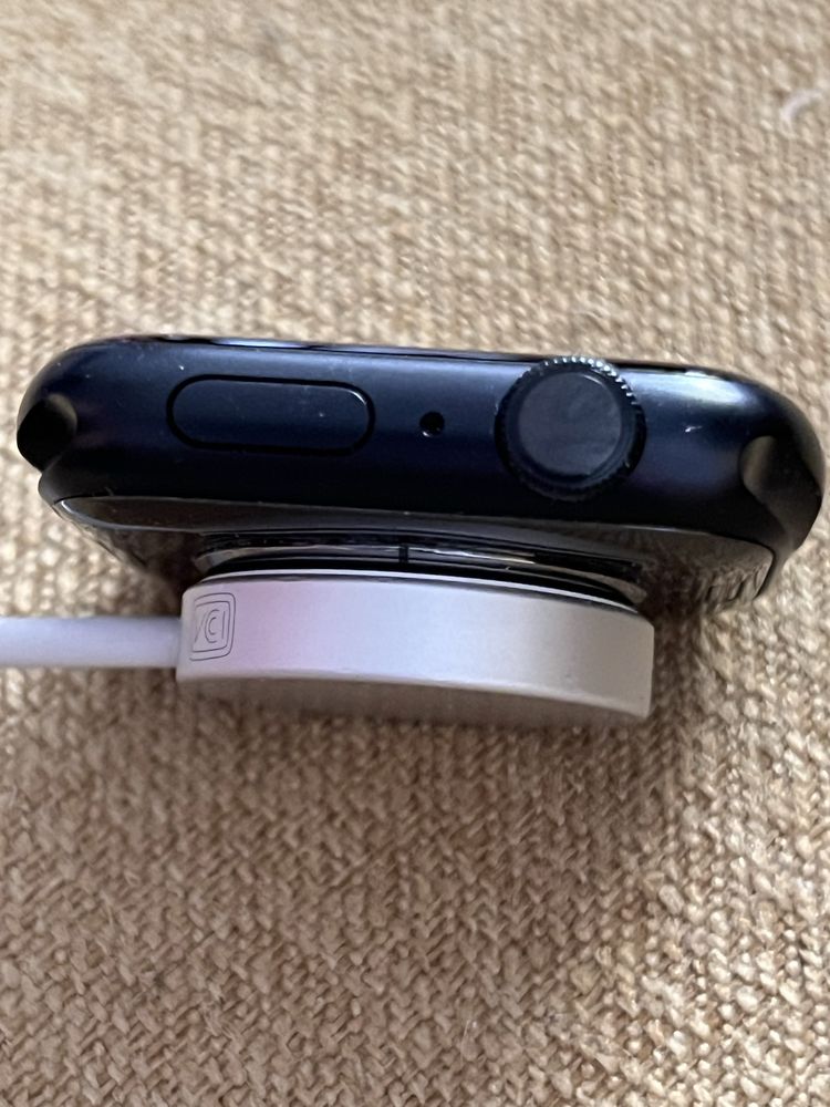Apple watch series 8 gps