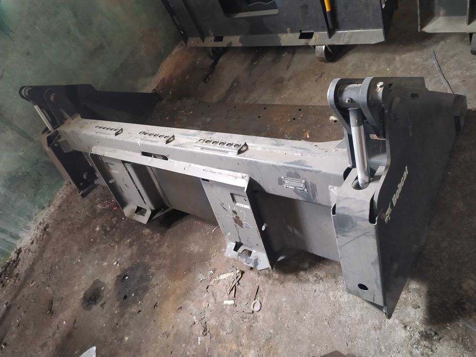 Ківш  міні-навантажувач Bobcat  S650 S770  JCB Case