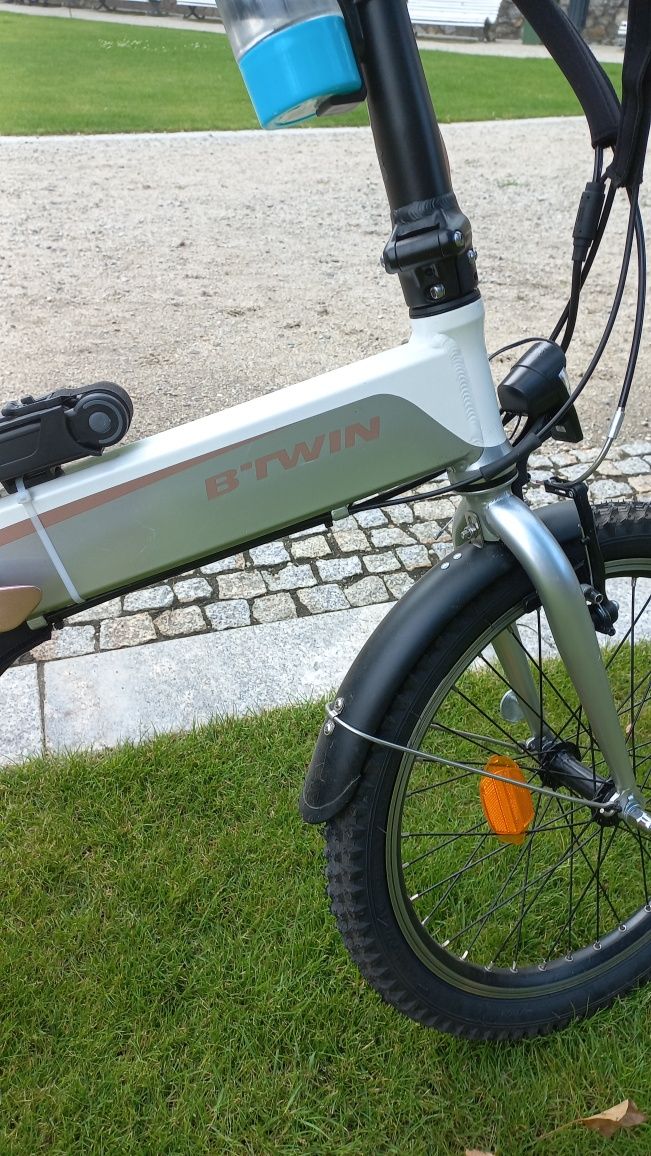 Zamienie lub sprzedam dwa rowery elektryczne skladane