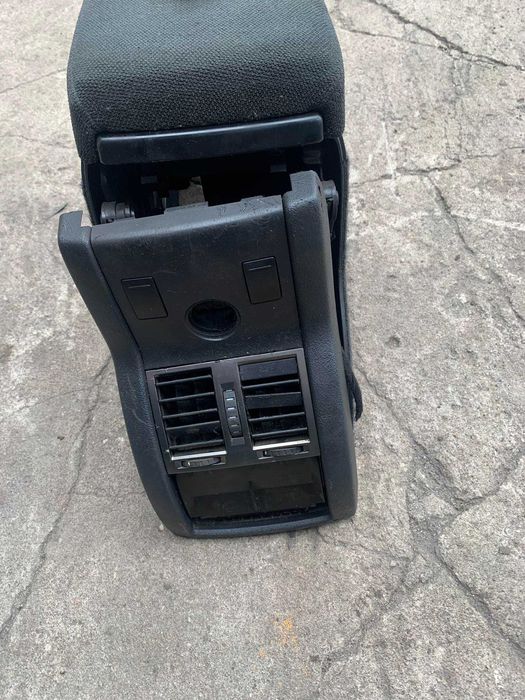 podłokietnik welurowy skoda superb 1