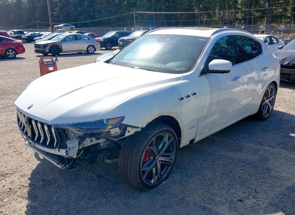 Maserati Levante S GranLusso 3.0 V6 Bi-Turbo AWD
