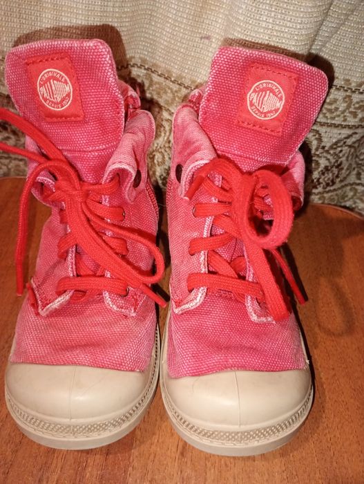 Высокие кеды PALLADIUM 27,5 размер.