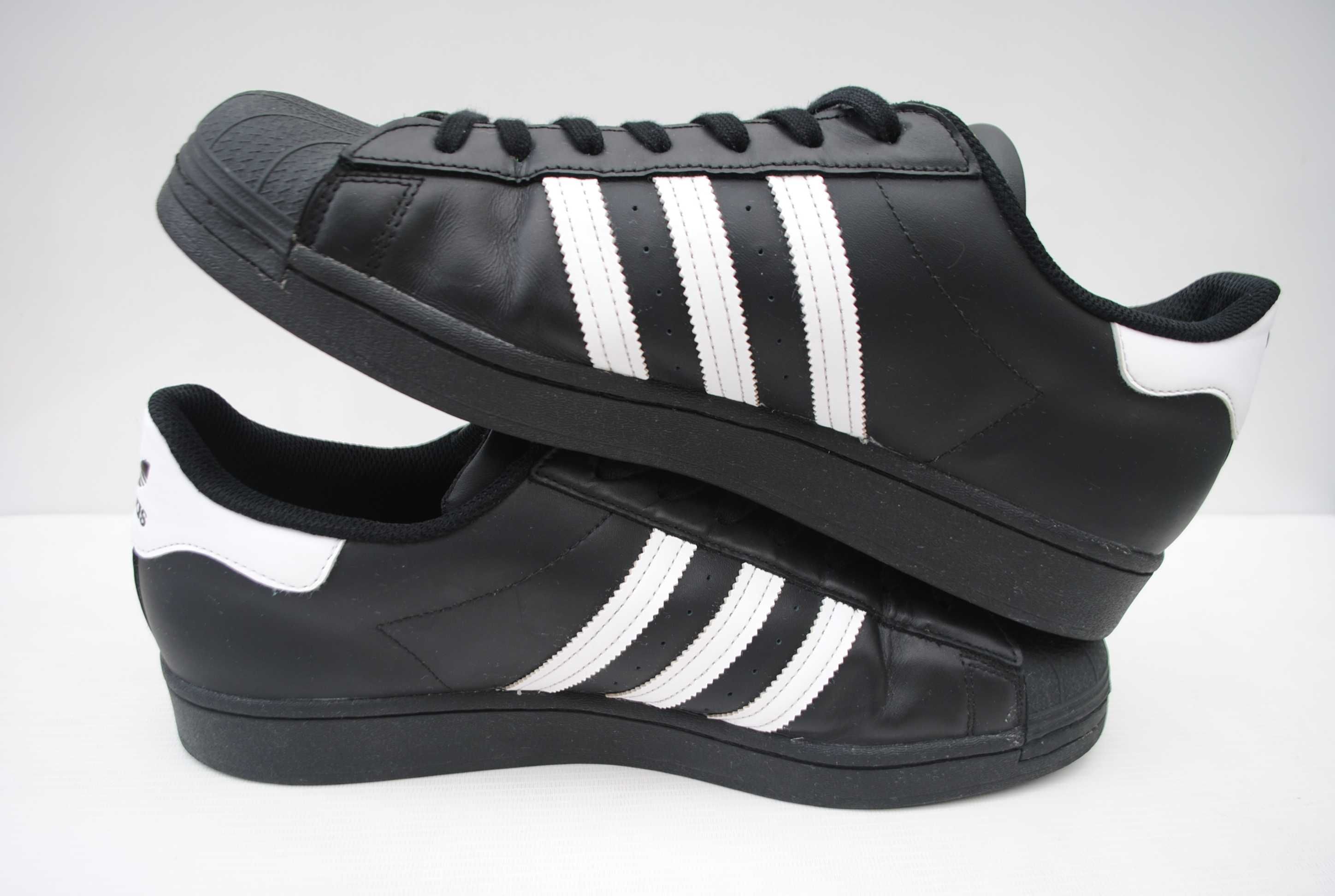 Męskie sportowe Adidas superstar EG4959