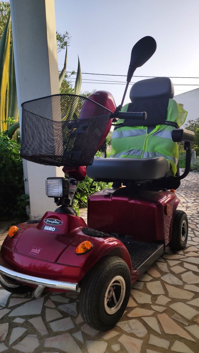 Scooter Elétrica de mobilidade reduzida