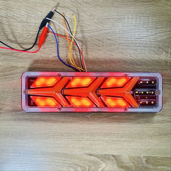 Фонарь led задний, Стопы для грузовиков, бегущий поворотник 12-24