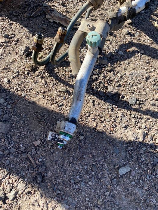 Трубки кондиціонера на форд ренджер 2004