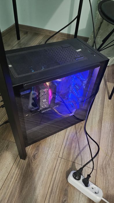 Ігровий комп'ютер або для роботи