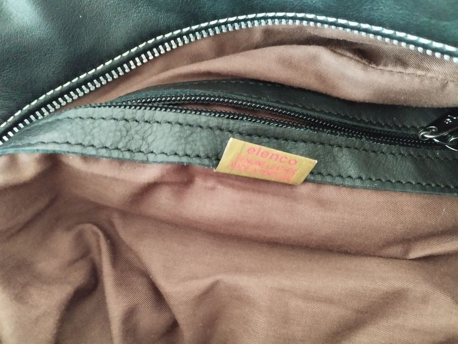 Mala em pele verdadeira