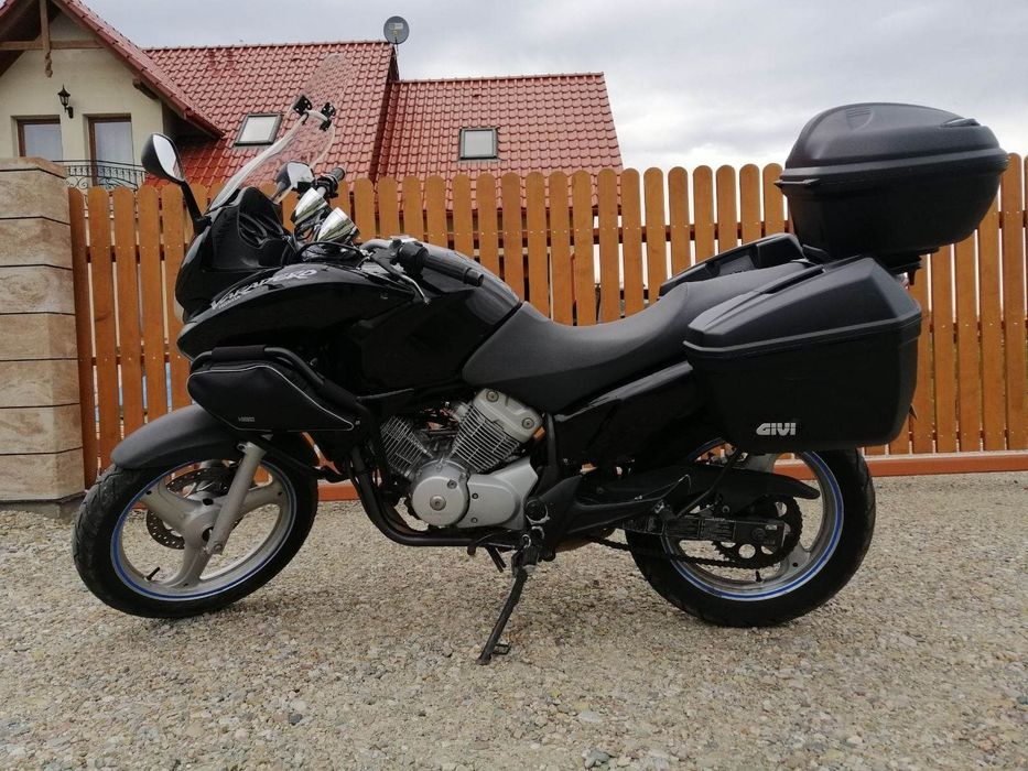 Motocykl Honda Varadero 125