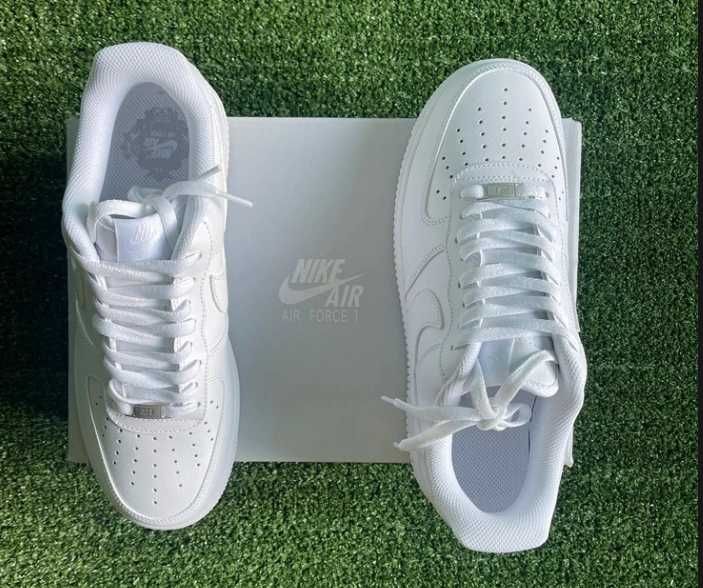 Nike Air Force 1 '07 white 38.5