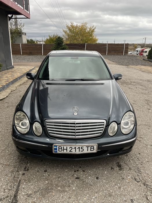 Mercedes-Benz W211 2.2 CDI