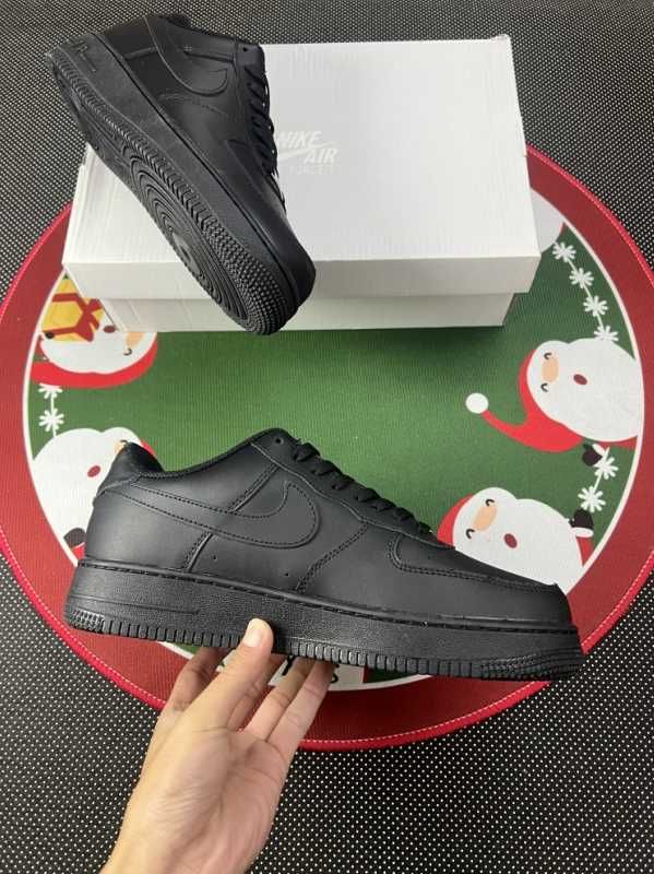 Nike Air Force 1 Low '07 Black EUR 39