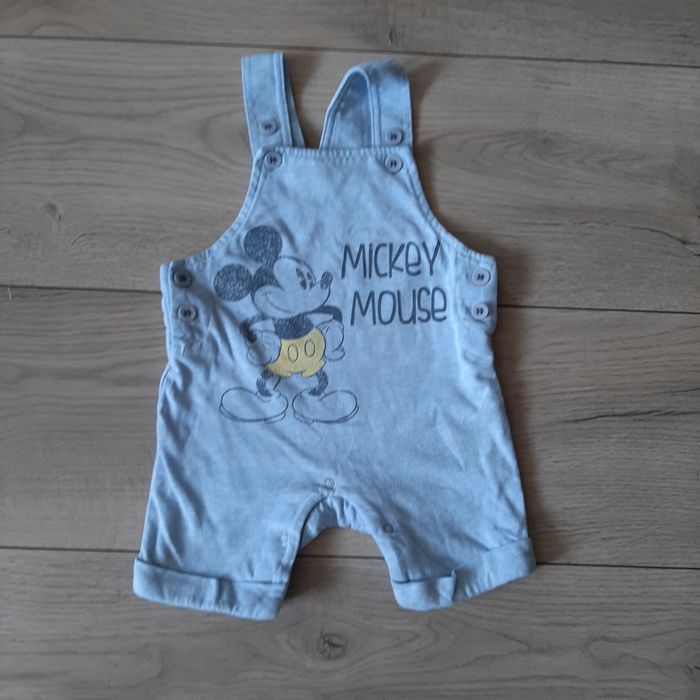 Spodenki ogrodniczki 68