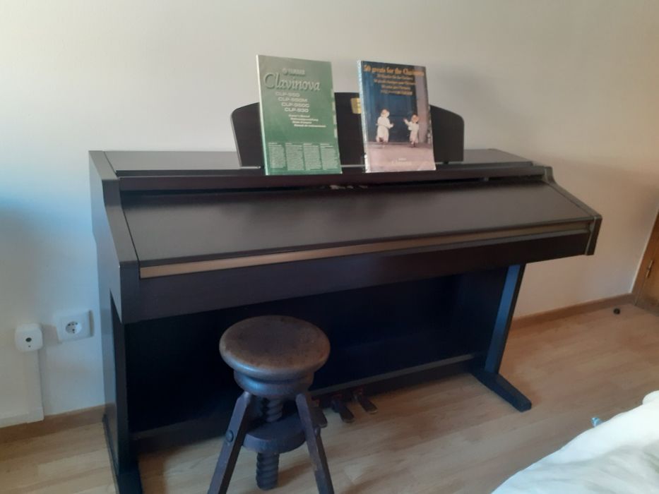 Piano eletrónico, Yamaha