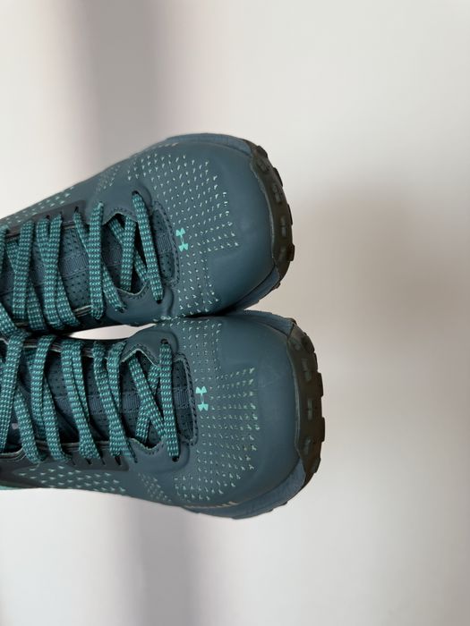 Кросівки для тренувань under armour