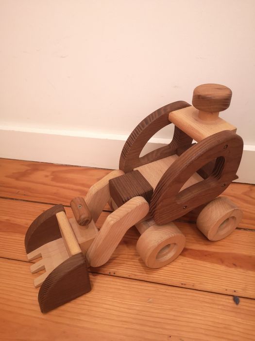 Brinquedos em Madeira