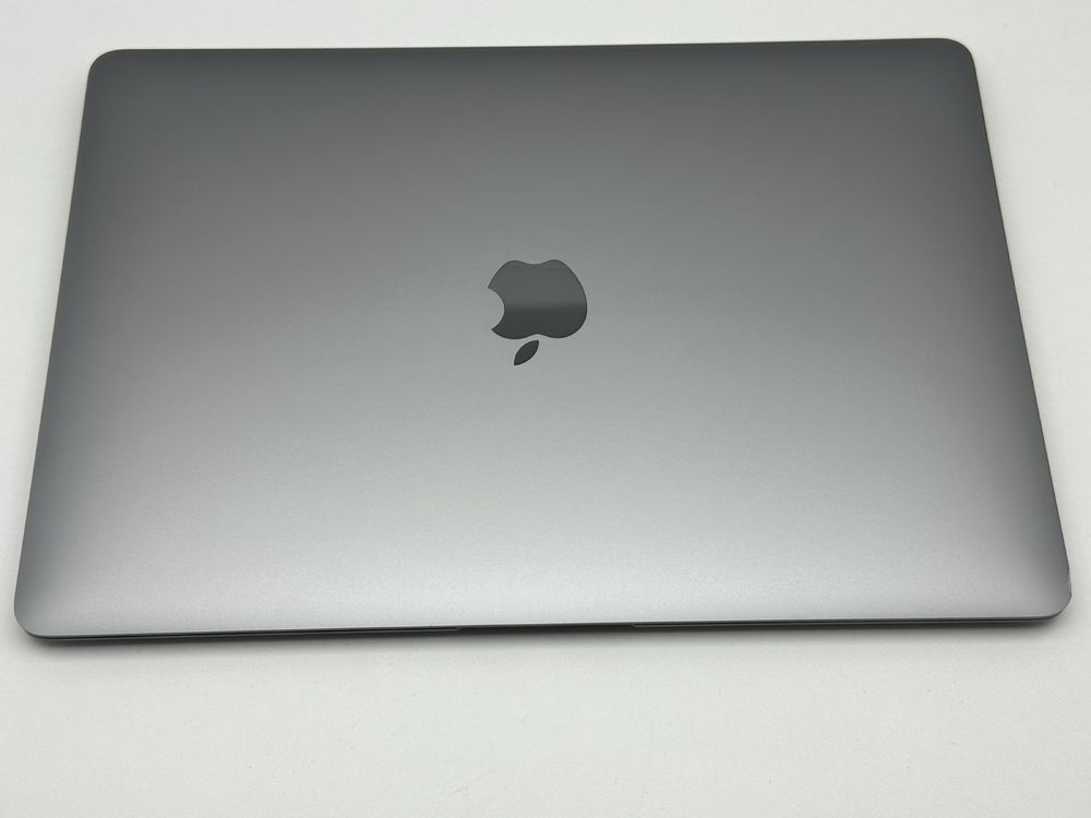 MacBook Air 13 A1932 2019 i5 1.6 16/256gb