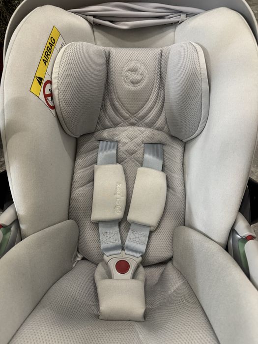 Автокрісло ( автолюлька) Cybex Cloud T i-Size (Plus)