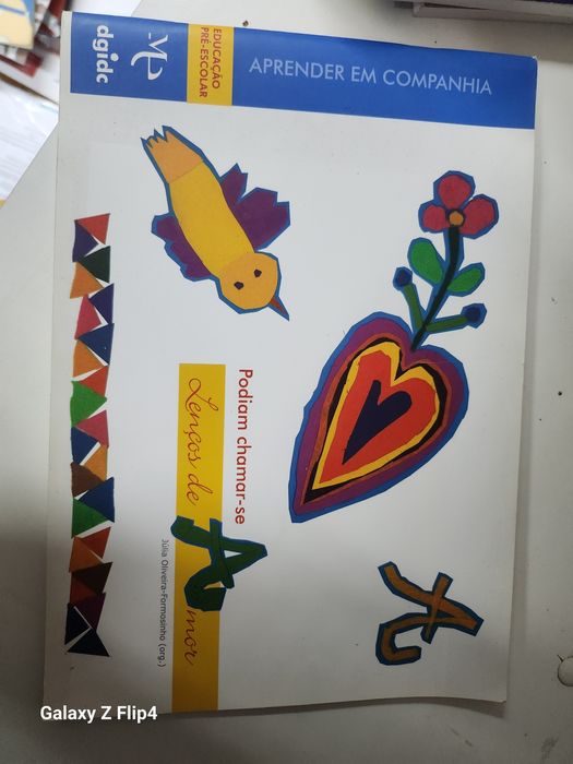 Vários livros de diversos temas.