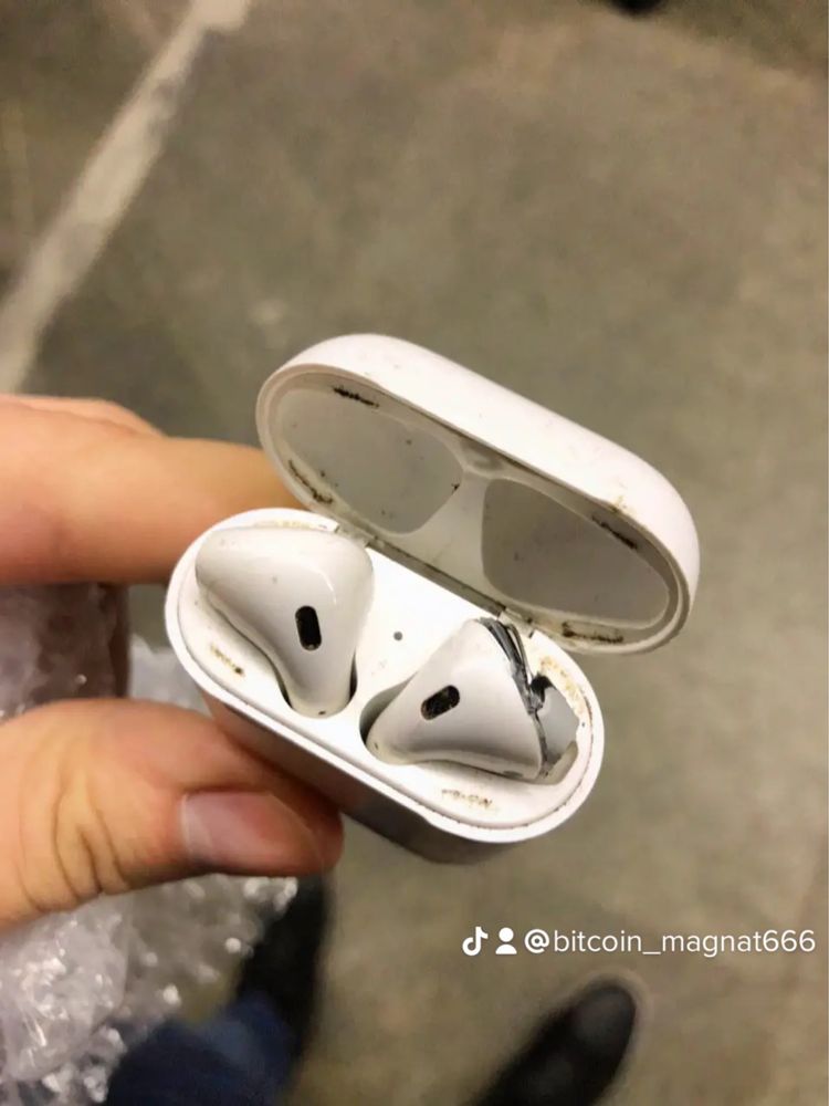 Ремонт Airpods Заміна динаміка акумулятора