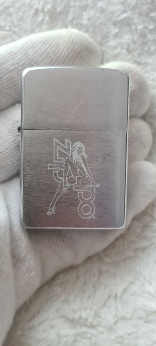 Zapalniczka Zippo Kobieta Brushed Chrome 2008r.