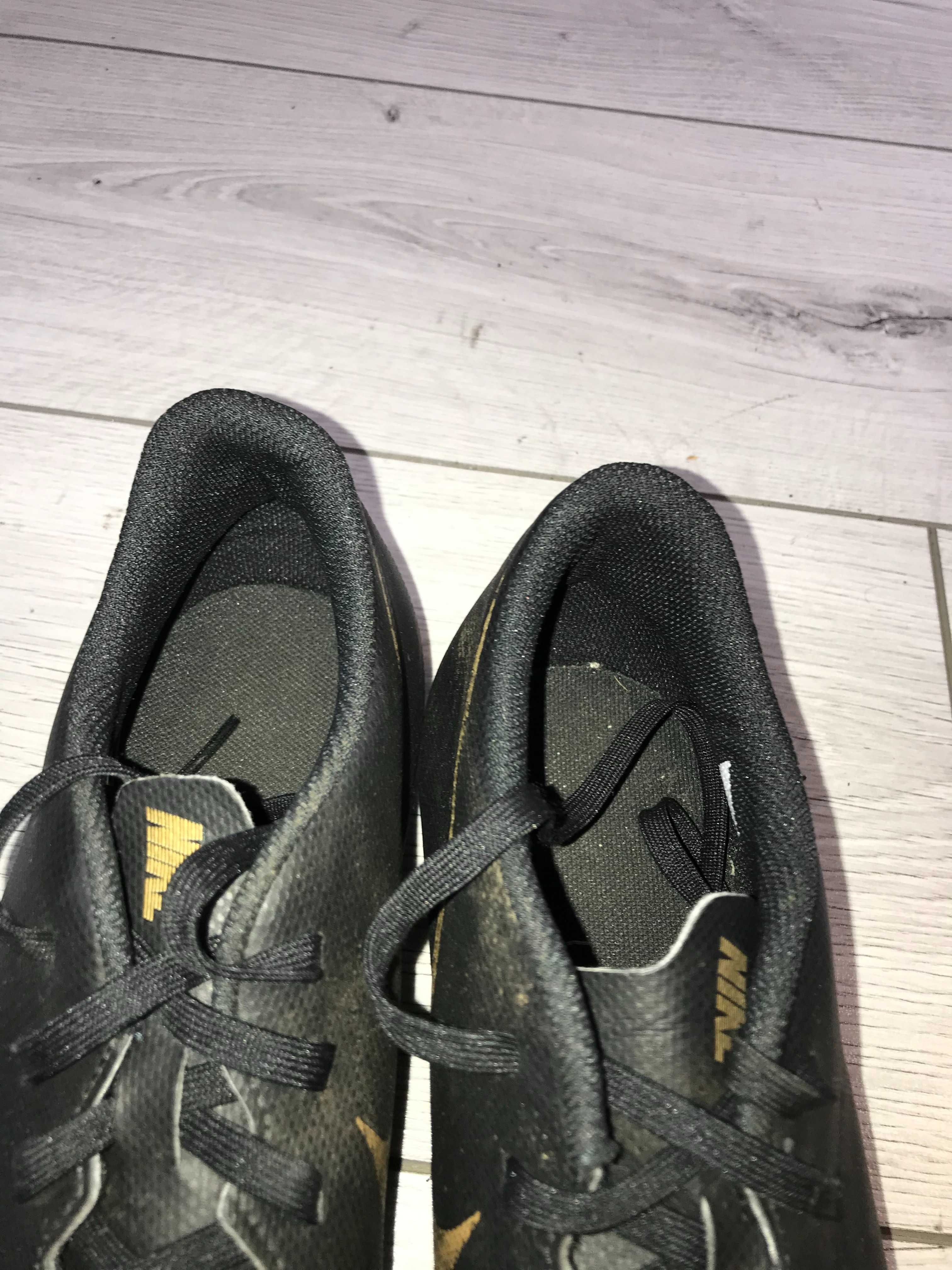 Buty korki Nike Mercurial rozm. 42