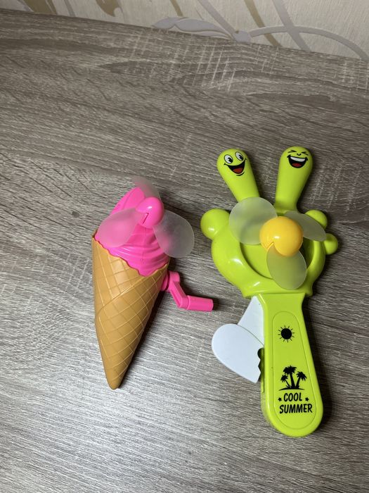 Ручний вінтілятор морозиво