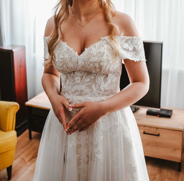 Sprzedam suknię ślubną "Selena" – Mari-Lill