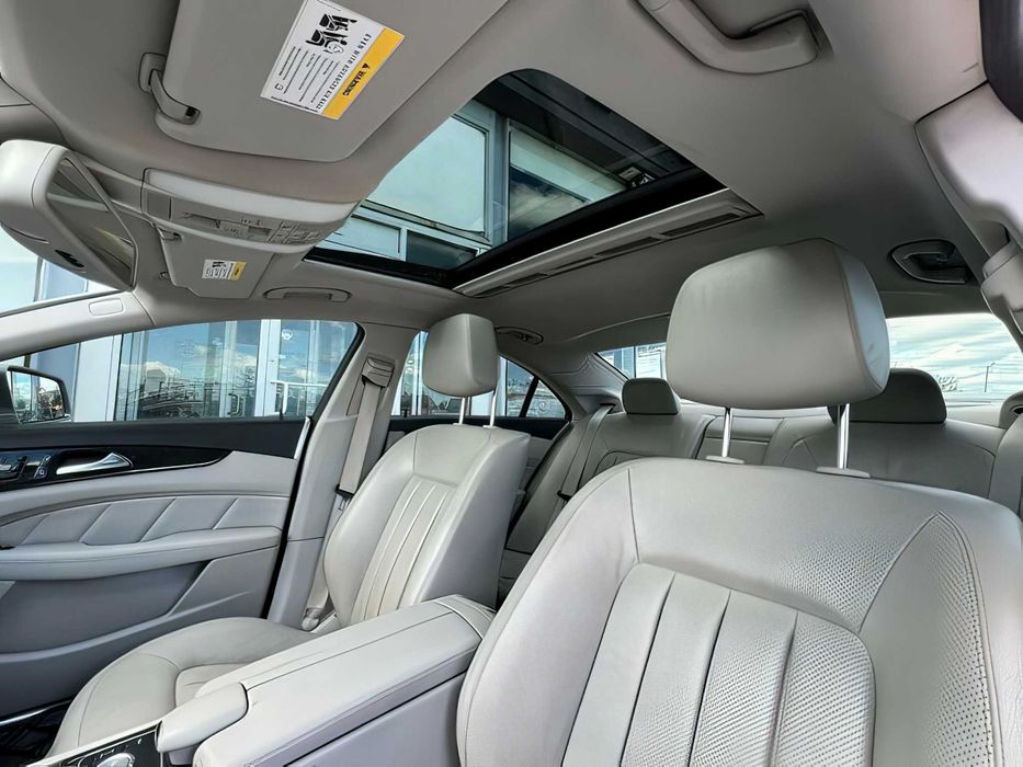 Mercedes-Benz CLS      2013