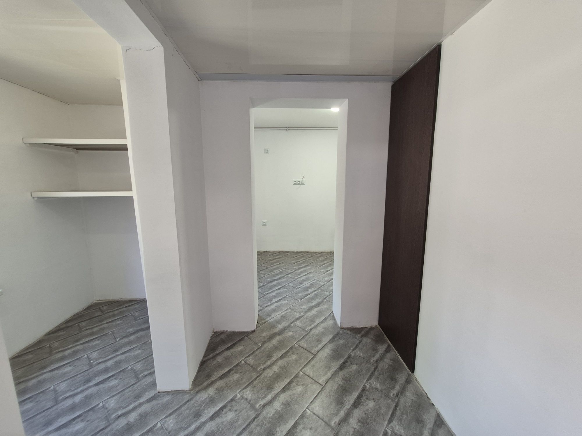 Продам 2к.кв.с ремонтом. FINKA