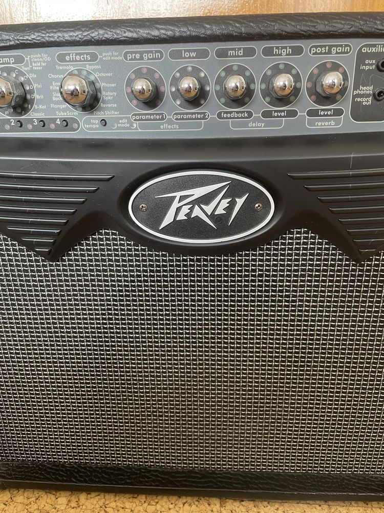 Amplificador Peavey Vypyr 15W