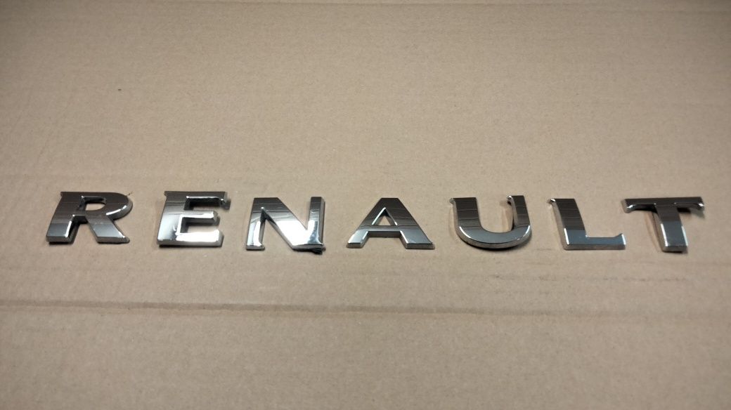 Renault Master oryginalny emblemat