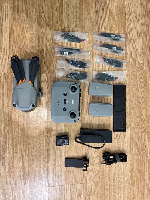 Квадрокоптер  DJI Mavic Air 2S Fly More Combo