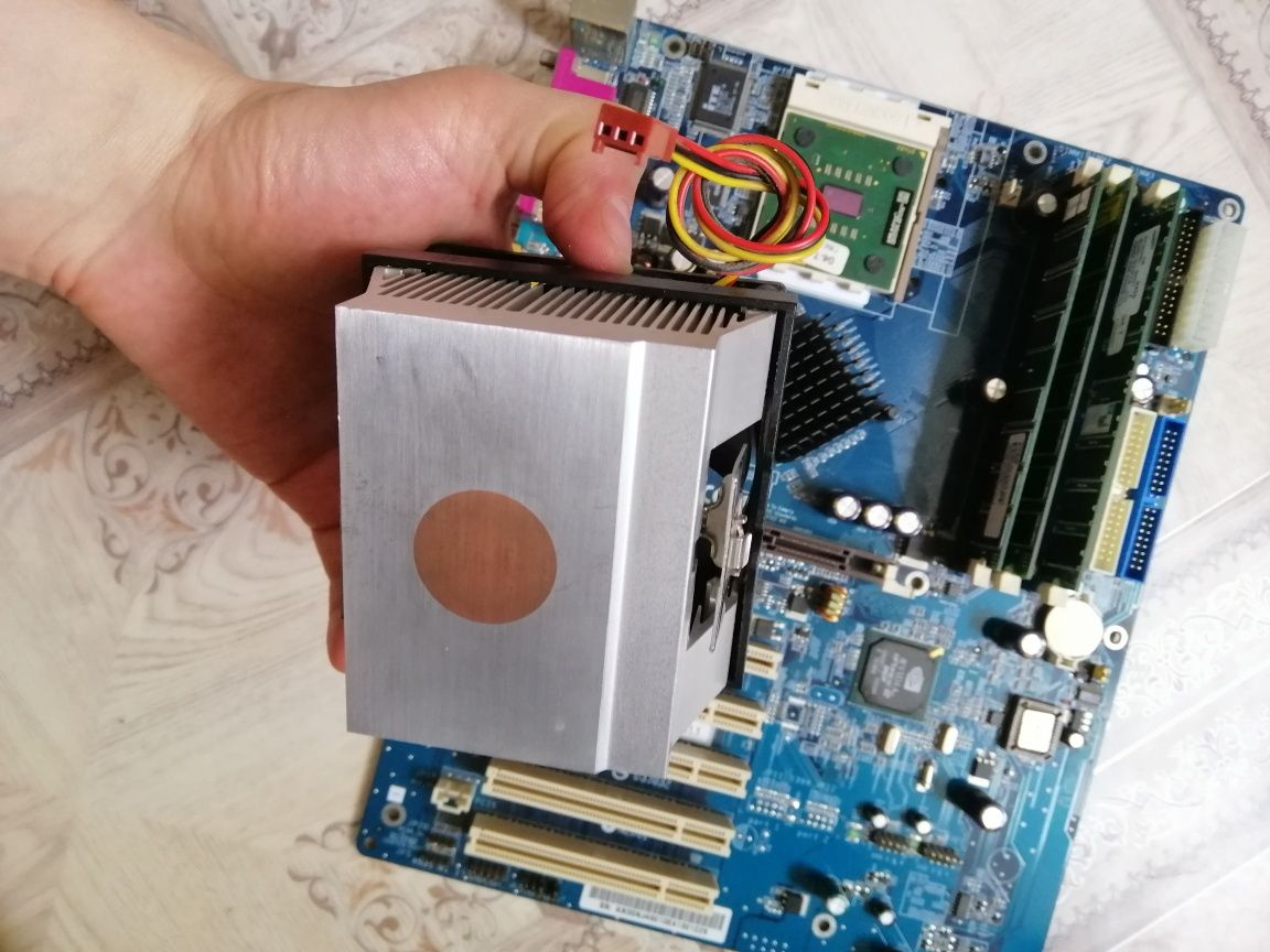 Motherboard Shuttle D33032 Socket 462