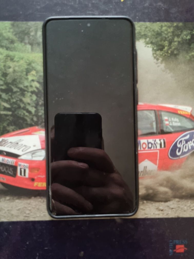 Telefon s20+ samsung galaxy s20 plus uszkodzony