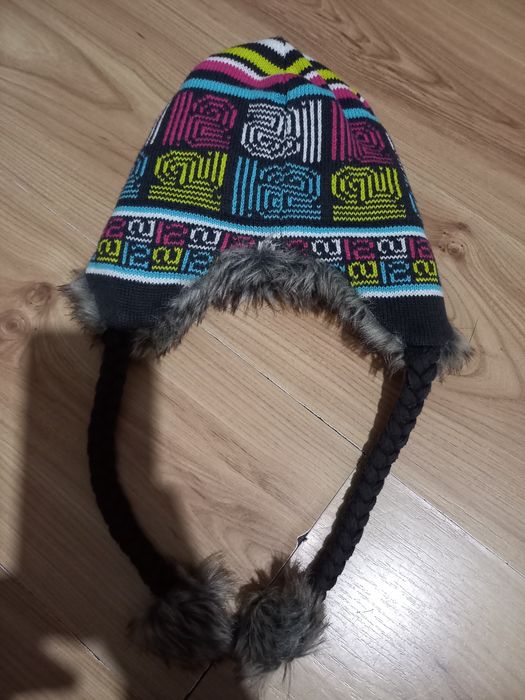 Sprzedam czapkę dla dziewczynki