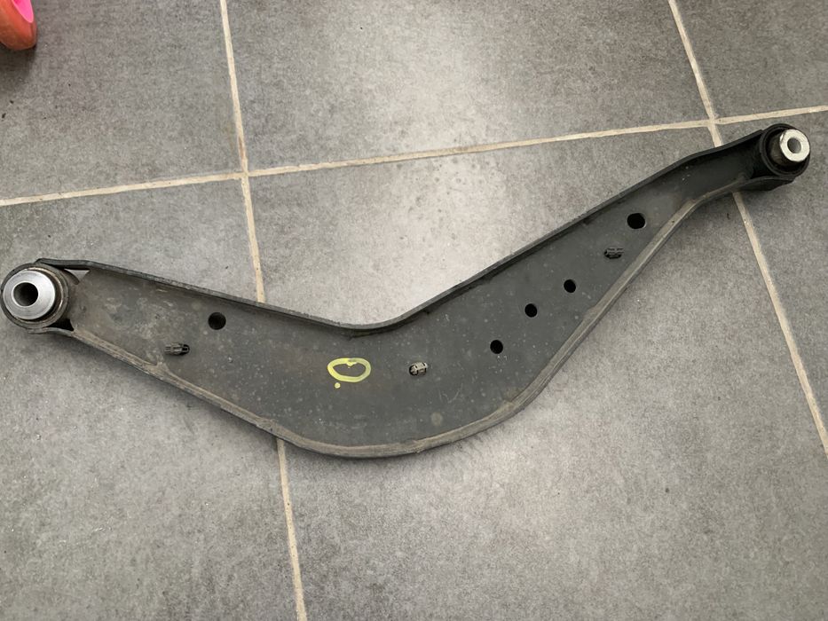 Ричаг задній правий верхній Chevrolet Malibu `16-21 , 8