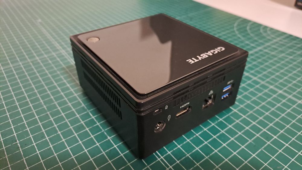 Gigabyte Brix mini PC