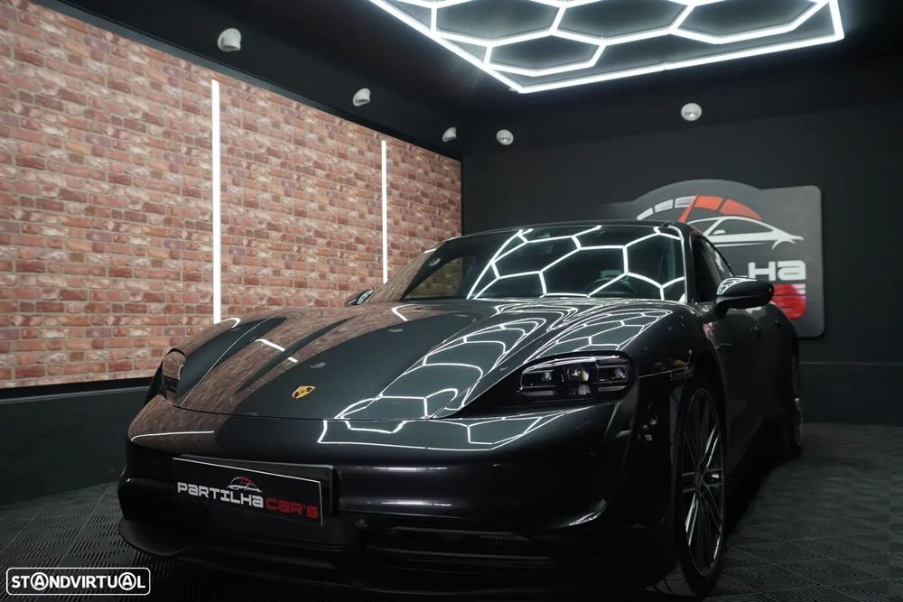 Porsche Taycan Bateria Performance Plus