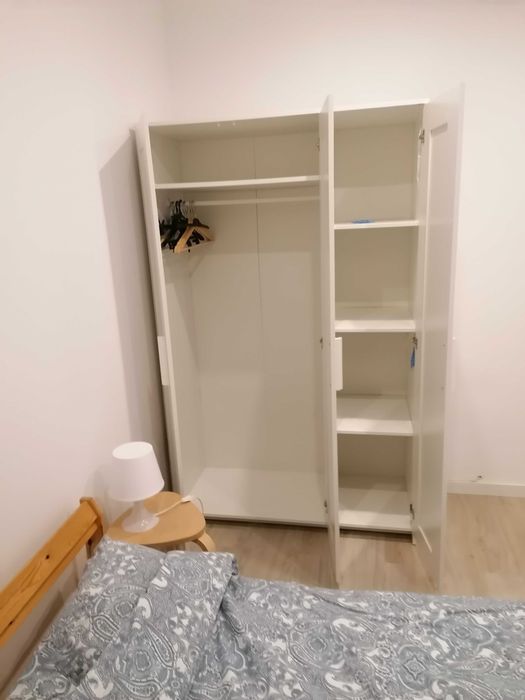 Quarto Suite Almada Junto Praça