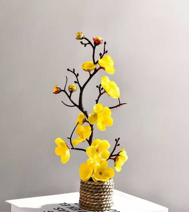 Nowa gałązka sztuczna