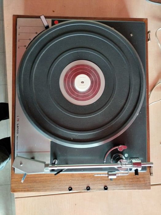 gramofon LENCO l75